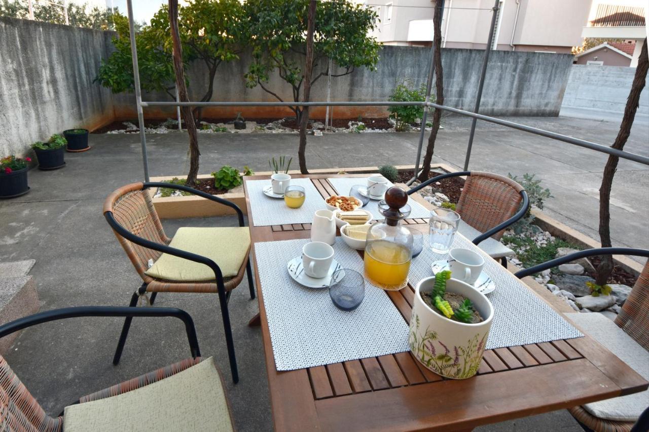 Greenvine Apartment Zára Kültér fotó